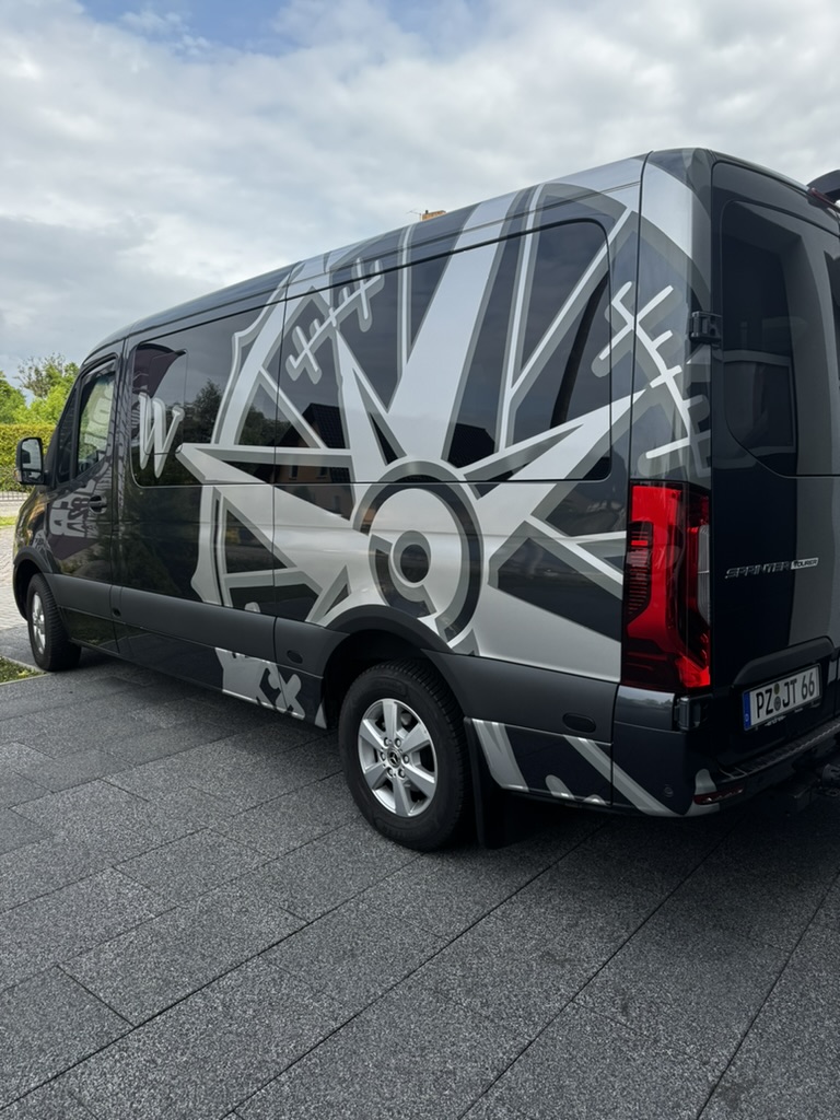Sprinter Kompass-Design